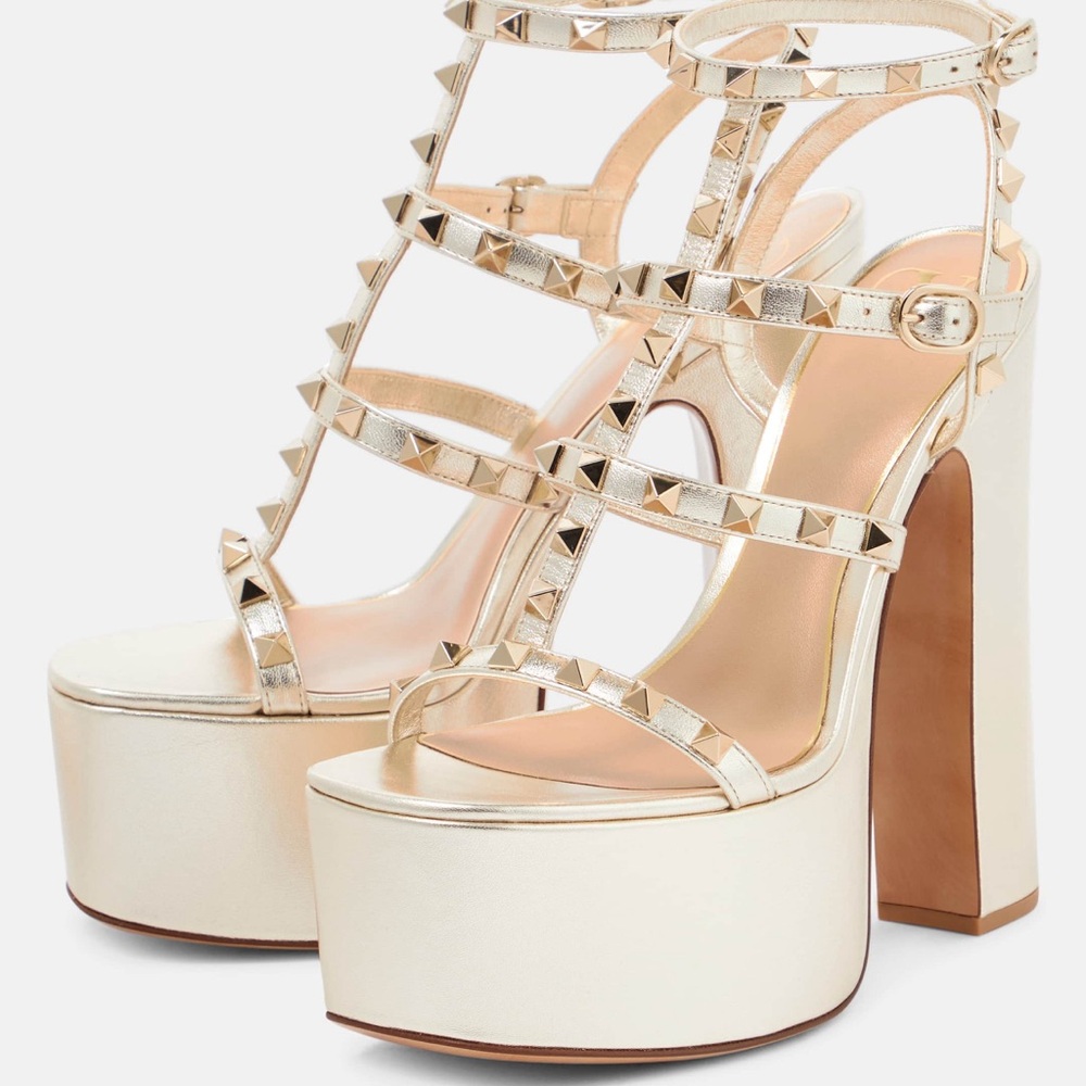 Valentino Garavani Rockstud Platform Heels